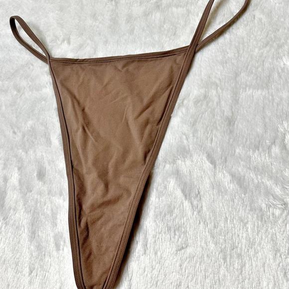 NWT Skims Fits Everybody T-String Thong in Umber Women’s 4X - Picture 3 of 7
